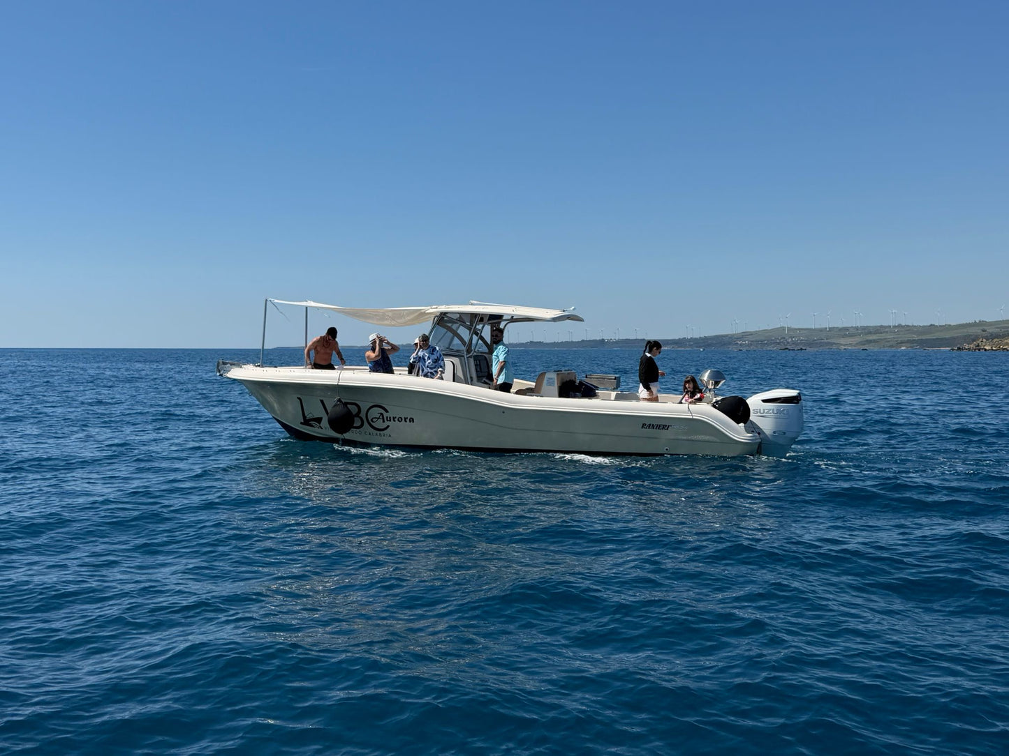 Ranieri R 32 Aurora – Servizio Luxury con Aperitivo